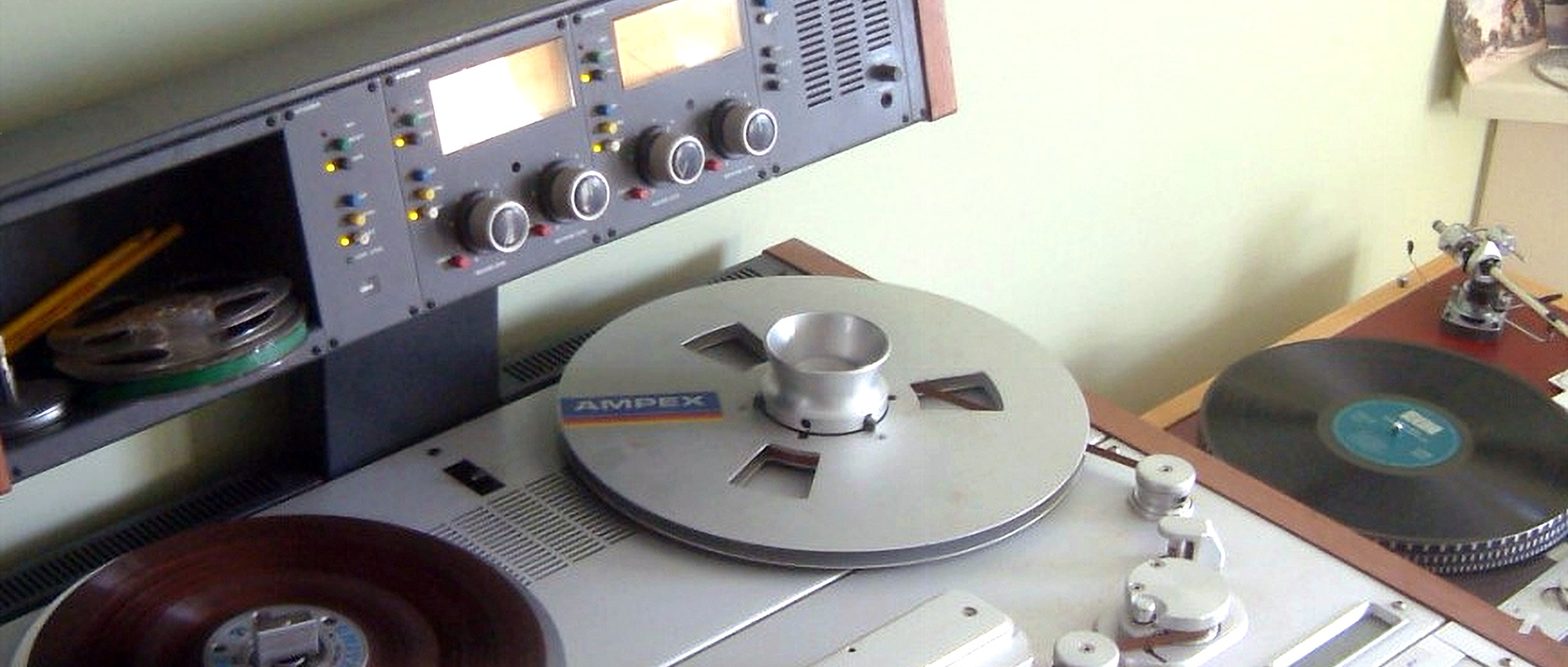 Studio 3b-crop